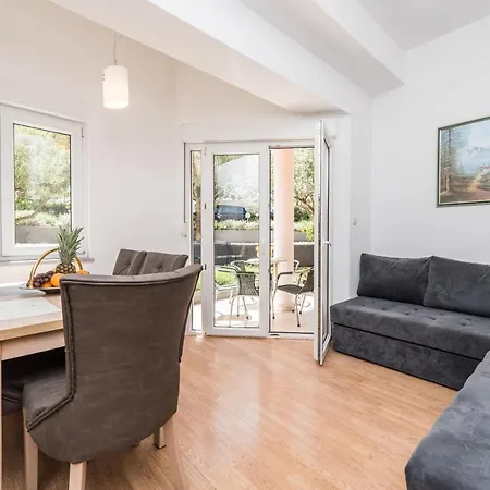 Apartamento Mihaela