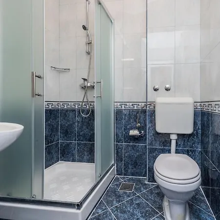 Apartament Mihaela *