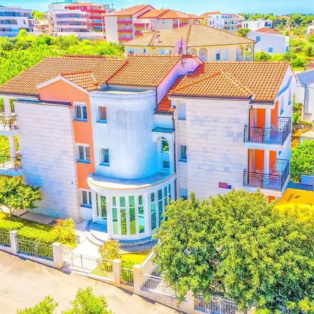 Apartamento Mihaela