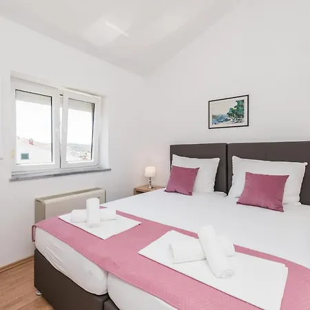 Apartamento Mihaela *