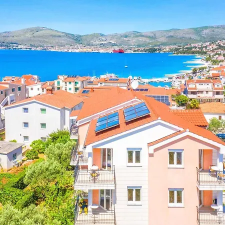 Apartamento Mihaela Trogir