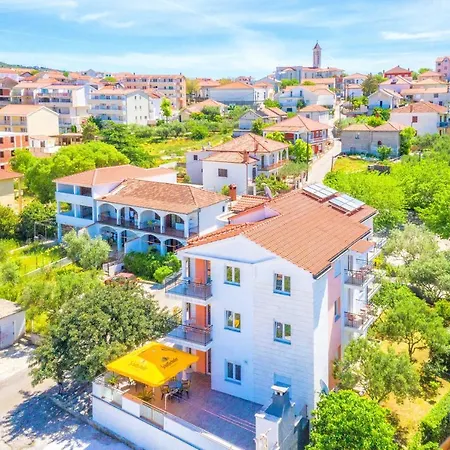 Mihaela Apartament *