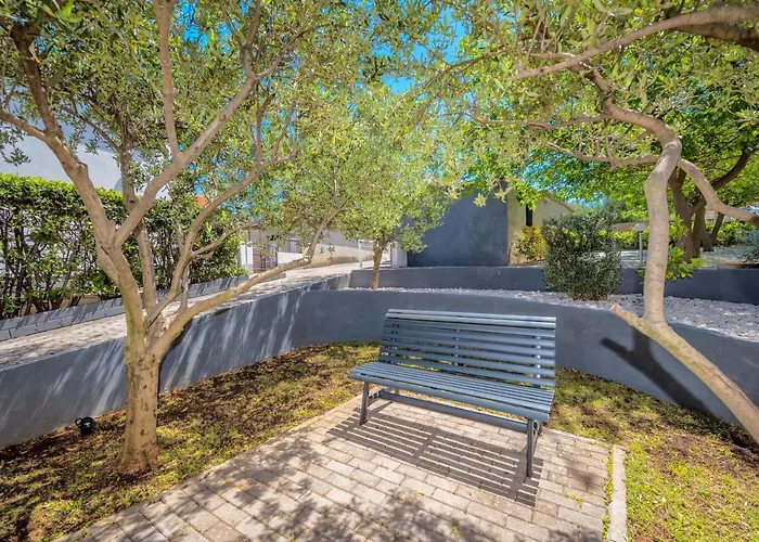 Mihaela * تروغير