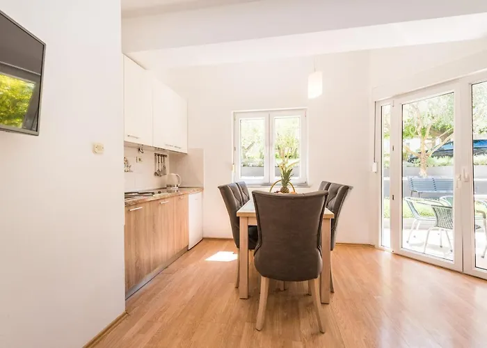 Mihaela * تروغير