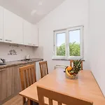 Mihaela Appartement
