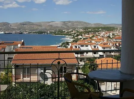 Mihaela Apartamento *